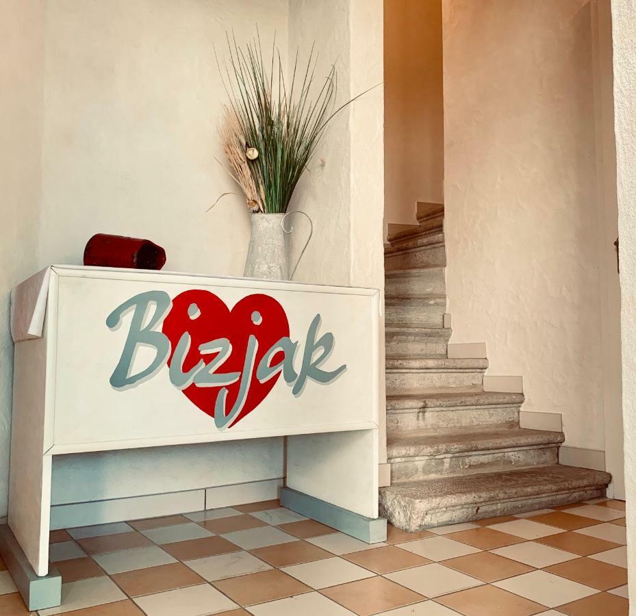 Bizjak L'Agriturismo Hotel Trieste Exterior foto